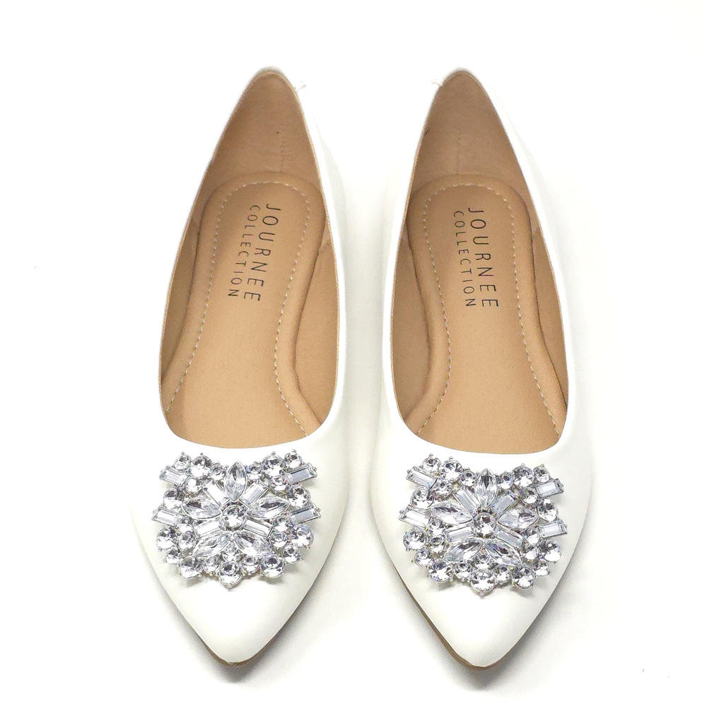 Brinley Co. Jewel Pointed Toe Ballet Flats Ivory Faux Leather Size 7.5M - Picture 4 of 10